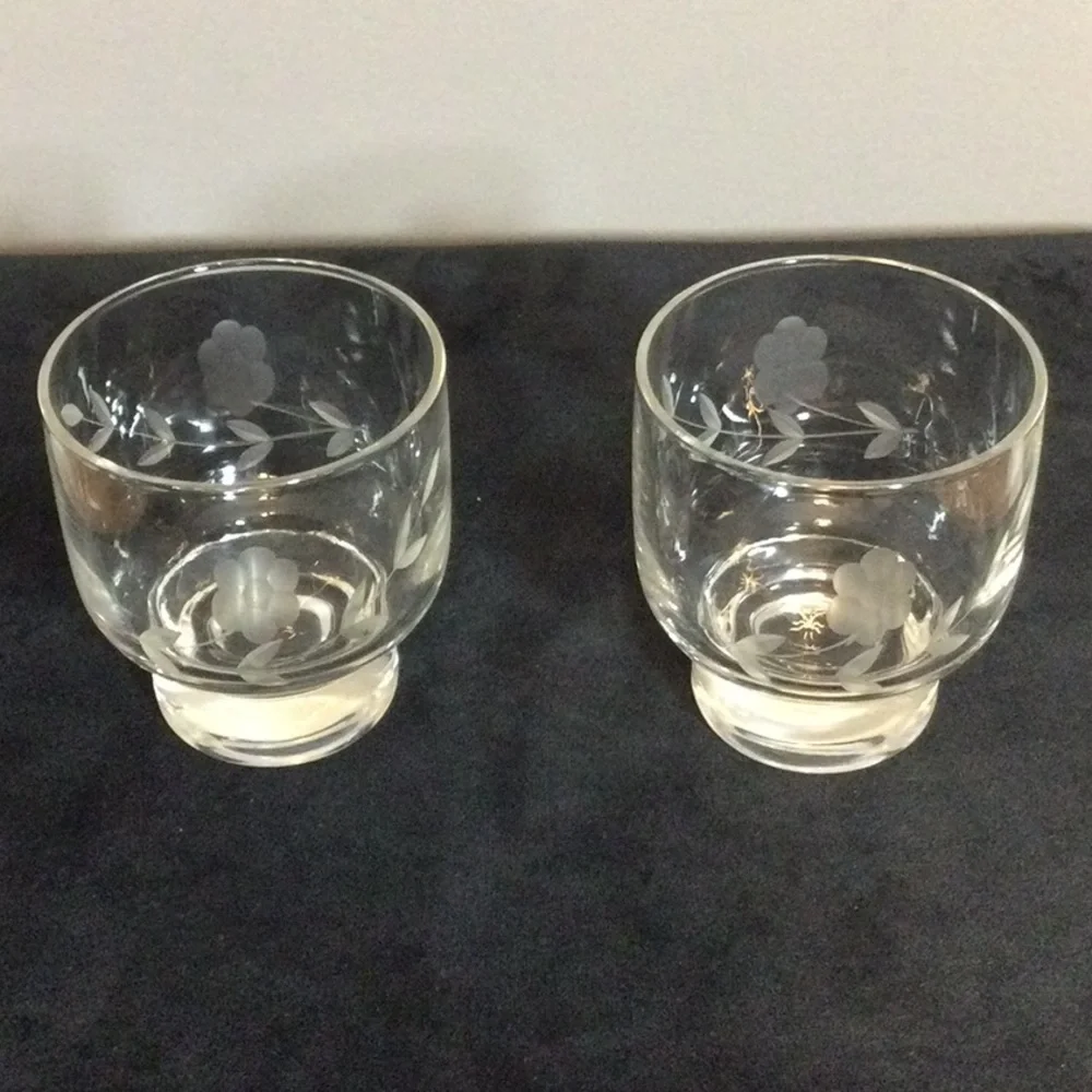 Vintage 80s Princess House Heritage 2 small Crystal tumbler glasses